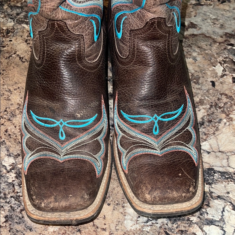 Ariat Brown and Turquoise Western Boots - Picture 4 of 6